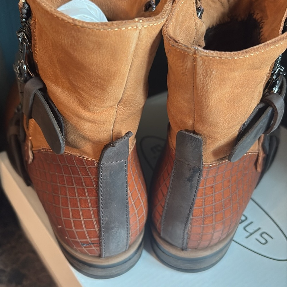 Sheridan Mia combat Leather Boots NWT - Picture 2 of 4